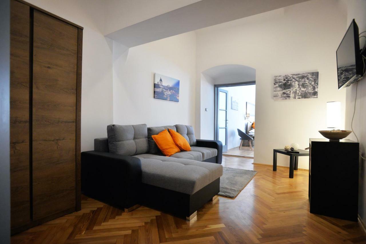 Pr Apartman エゲル エクステリア 写真